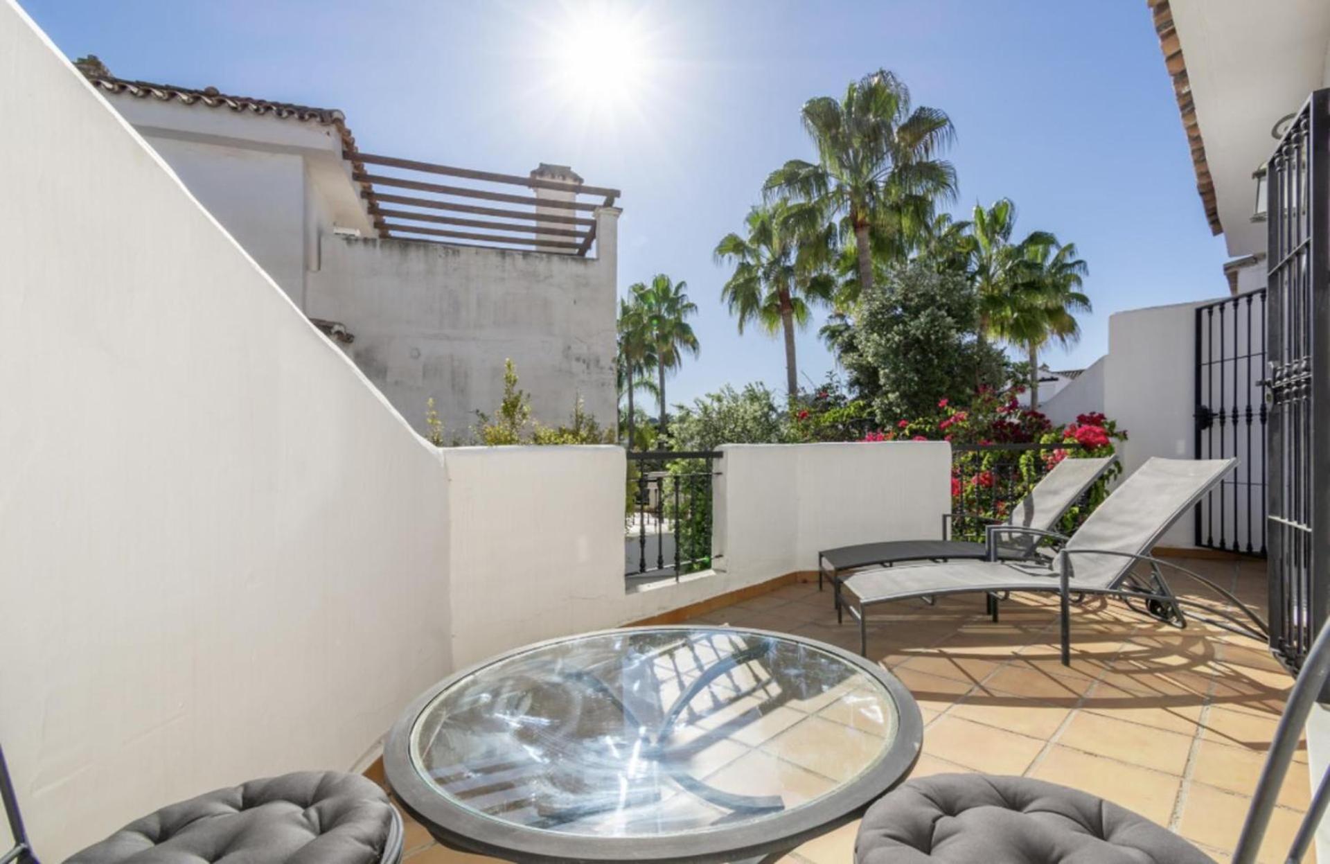 Luxury 3 Bed Townhouse In Puerto Banus Marbella Vila Exterior foto
